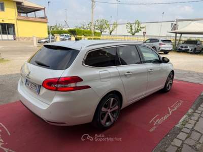 Peugeot 308 BlueHDi 130 S&S SW Allure NEOPATENTATI Bianco usata Fiorano Modenese