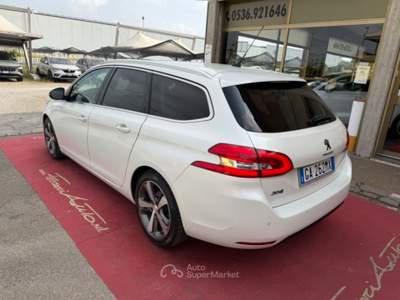 Peugeot 308 BlueHDi 130 S&S SW Allure NEOPATENTATI Bianco usata Fiorano Modenese