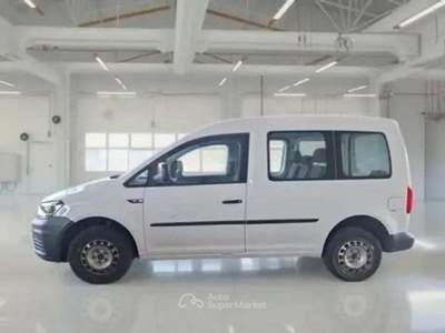 Volkswagen Caddy 2.0 TDI 122 CV N1 5POSTI 4Motion 4x4 - FB270KY Bianco usata Basiliano