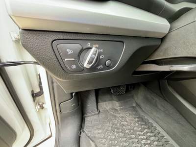 Audi Q5 Sportback 40Tdi Quattro S-tronic Mhev Business Advanced Bianco usata Carmignano di Brenta