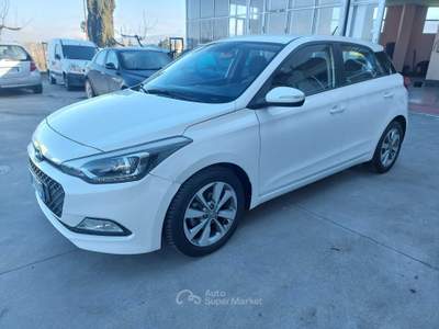 Hyundai i20 hyundai i 20 1.2 benzina 84 cv style Bianco usata Mirabella Eclano