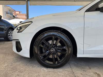 Audi A3 SPB 35 TDI S TRONIC S LINE EDITION - MY21 Bianco usata Qualiano
