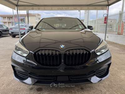 BMW Serie 1 116d 116 d 5p. AUT. DARK NIGHT - MY21 Nero usata Qualiano
