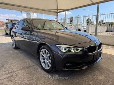 BMW Serie 3 318d 318 d AUTO TOURING LUXURY - MY19 Grigio usata Qualiano