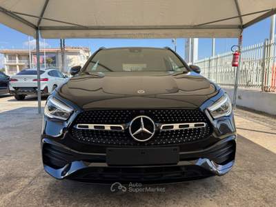 Mercedes-Benz GLA AUTOMATIC. PREMIUM AMG Nero usata Qualiano