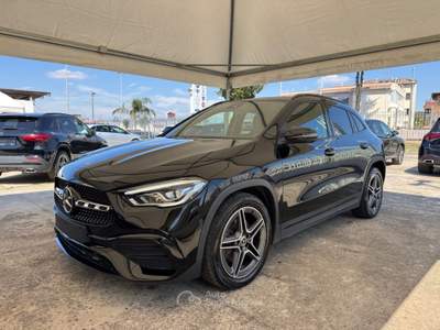 Mercedes-Benz GLA AUTOMATIC. PREMIUM AMG Nero usata Qualiano