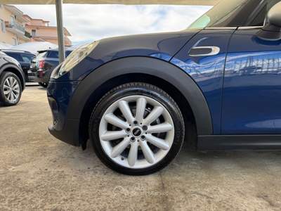 MINI Clubman 1.5 COOPER D 5p. AUT. HYPE - MY17 Blu/Azzurro usata Qualiano