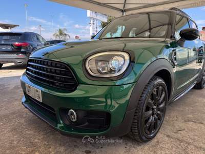MINI Cooper D COUNTRYMAN AUT. - MY19 Oro usata Qualiano