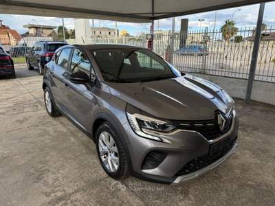 Renault Captur CAPTURE Blue dCi INTENS - MY21 Grigio usata Qualiano