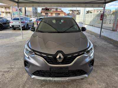Renault Captur CAPTURE Blue dCi INTENS - MY21 Grigio usata Qualiano