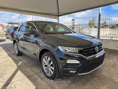 Volkswagen T-Roc SCR 150 CV DSG ADVANCED Grigio usata Qualiano