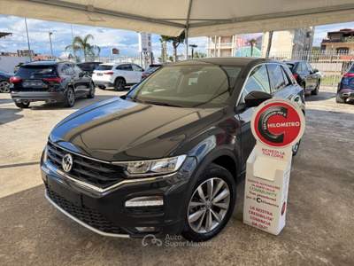 Volkswagen T-Roc SCR 150 CV DSG ADVANCED Grigio usata Qualiano