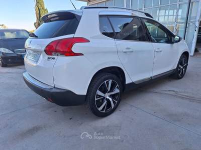 Peugeot 2008 Peugeot 2008 1.6 hdi allure 92cv Bianco usata Mirabella Eclano