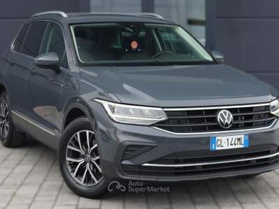 Volkswagen Tiguan 1.5 TSI 150 CV DSG ACT Life Grigio usata Caorso