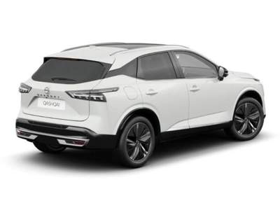 Nissan Qashqai MHEV 158 CV Xtronic Tekna TETTO + WINTER PACK Bianco usata Rho
