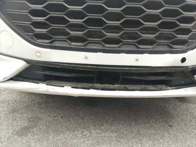Ford Kuga 2.5 Full Hybrid 190 CV CVT 2WD ST-Line Bianco usata Pordenone