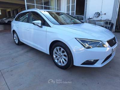 Seat Leon seat leon st 1.6 tdi 105 cv Bianco usata Mirabella Eclano