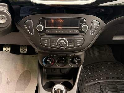 Opel Corsa 1.4 90CV GPL Tech 5 porte b-Color Bianco usata Teano