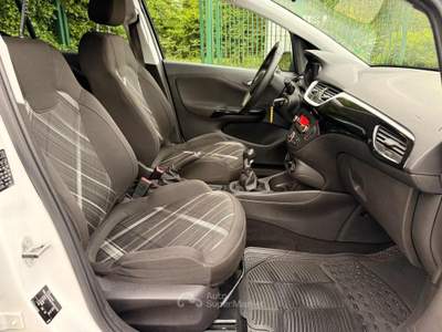 Opel Corsa 1.4 90CV GPL Tech 5 porte b-Color Bianco usata Teano