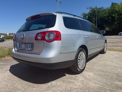 Volkswagen Passat METANO Argento usata Ferrara
