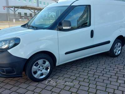 Fiat Doblò 1.3 MJT  Cargo Lounge Az. Italia 90.000 Km Bianco usata Civitella in Val di Chiana