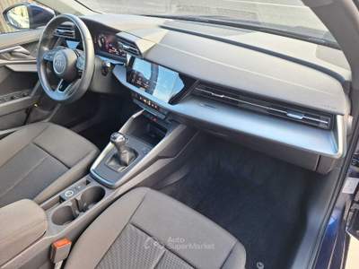 Audi A3 aidi a 3 30 1.6 tdi  116 cv Blu/Azzurro usata Mirabella Eclano