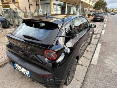 Lancia Ypsilon Hybrid e-DCT Nero usata Pieve a Nievole