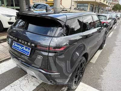 Land Rover Range Rover Evoque 2.0D I4 163 CV AWD Auto SE Grigio usata Pieve a Nievole