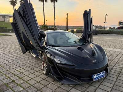McLaren 570GT ALLESTIMENTO  600 LT Nero usata Pieve a Nievole