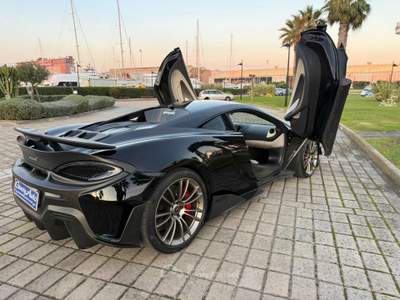 McLaren 570GT ALLESTIMENTO  600 LT Nero usata Pieve a Nievole
