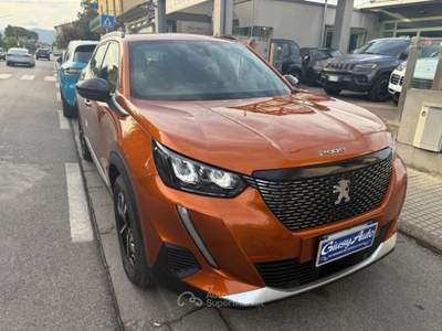 Peugeot 2008 PureTech 130 S&S EAT8 Allure Pack Arancione usata Pieve a Nievole