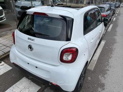 Smart ForFour 90 0.9 Turbo Proxy Bianco usata Pieve a Nievole