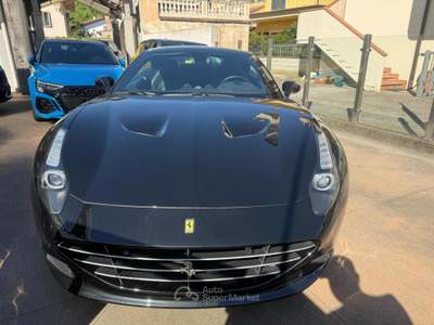Ferrari California T DCT Nero usata Pieve a Nievole