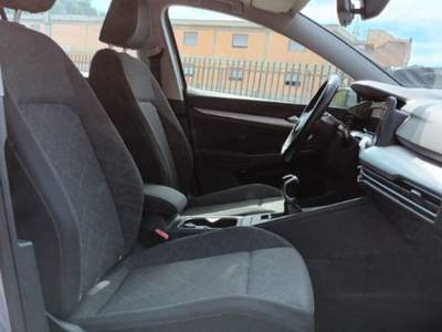 Volkswagen Golf 2000 TDI LIFE 116CV CARPLAY CLIMAUTO"16 ITALIA Grigio usata Pistoia