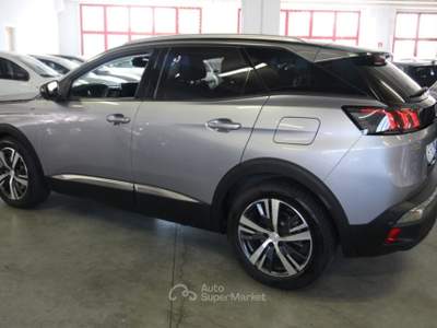 Peugeot 3008 Hybrid 225 e-EAT8 Allure Pack Grigio usata Torino