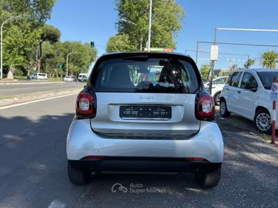 Smart ForTwo 1.0 BENZINA EURO 6 UNI PRO NO VINCOLO Argento usata Roma
