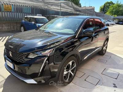 Peugeot 3008 3008 1.5 bluehdi Allure Pack s&amp;s 130cv eat8 Nero usata Cento