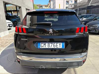 Peugeot 3008 3008 1.5 bluehdi Allure Pack s&amp;s 130cv eat8 Nero usata Cento