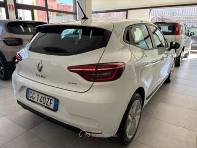 Renault Clio Clio 1.0 tce Business 90cv my21 Bianco usata Cento