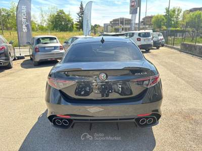 Alfa Romeo Giulia 2.9 V6 Quadrifoglio 520cv auto Nero usata Borgo San Lorenzo