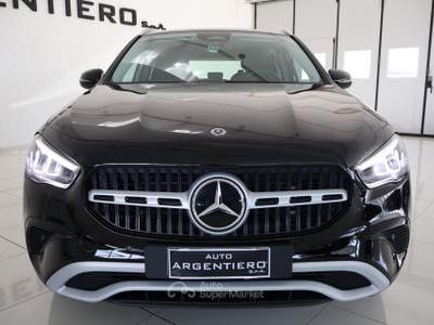 Mercedes-Benz GLA d Automatic Progressive Advanced Nero usata Ceglie Messapica