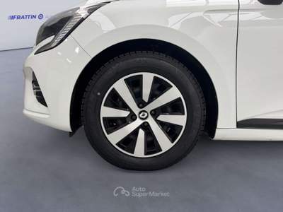Renault Clio Clio Full Hybrid E-Tech 145 Cv 5 Porte Equilibre Bianco usata Cassola