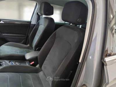 Volkswagen Tiguan Tiguan 1.5 Tsi 150 Cv Dsg Act Elegance Grigio usata Cassola