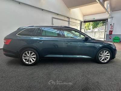 Skoda Superb 2.0 tdi Style 150cv dsg LED|CARPLAY|NAVI|17' Blu/Azzurro usata Como