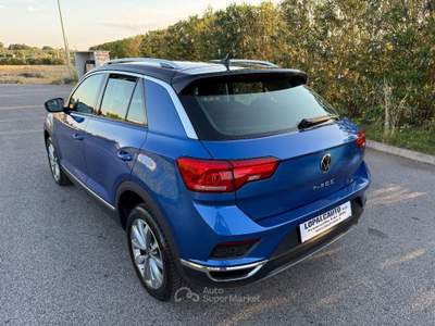 Volkswagen T-Roc 2.0 TDI Style BlueMotion Tech. Blu/Azzurro usata Francavilla Fontana