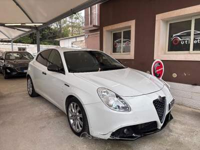 Alfa Romeo Giulietta 2.0 JTDm-2 140 CV Exclusive Bianco usata Priolo Gargallo