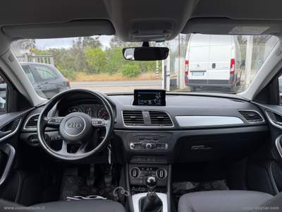 Audi Q3 Q3 2.0 TDI 120CV Business Grigio usata San Michele Salentino