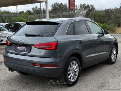 Audi Q3 Q3 2.0 TDI 120CV Business Grigio usata San Michele Salentino