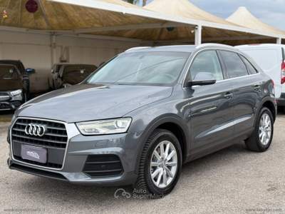 Audi Q3 Q3 2.0 TDI 120CV Business Grigio usata San Michele Salentino