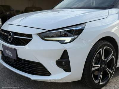 Opel Corsa Corsa 1.5 D 100 CV GS Line Bianco usata San Michele Salentino